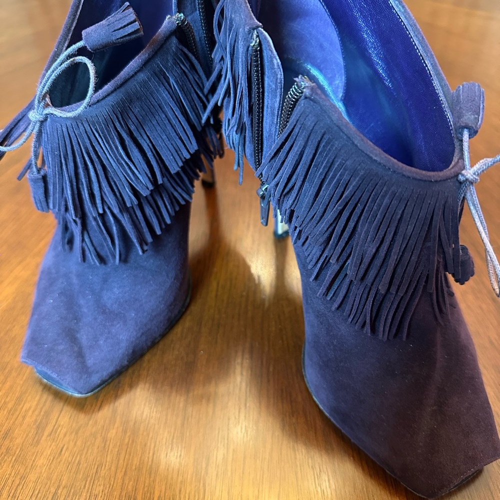Manolo Blahnik Suede Fringe Ankle Booties | Peep Toe | Made in Italy | Size 38 - Picture 8 of 13